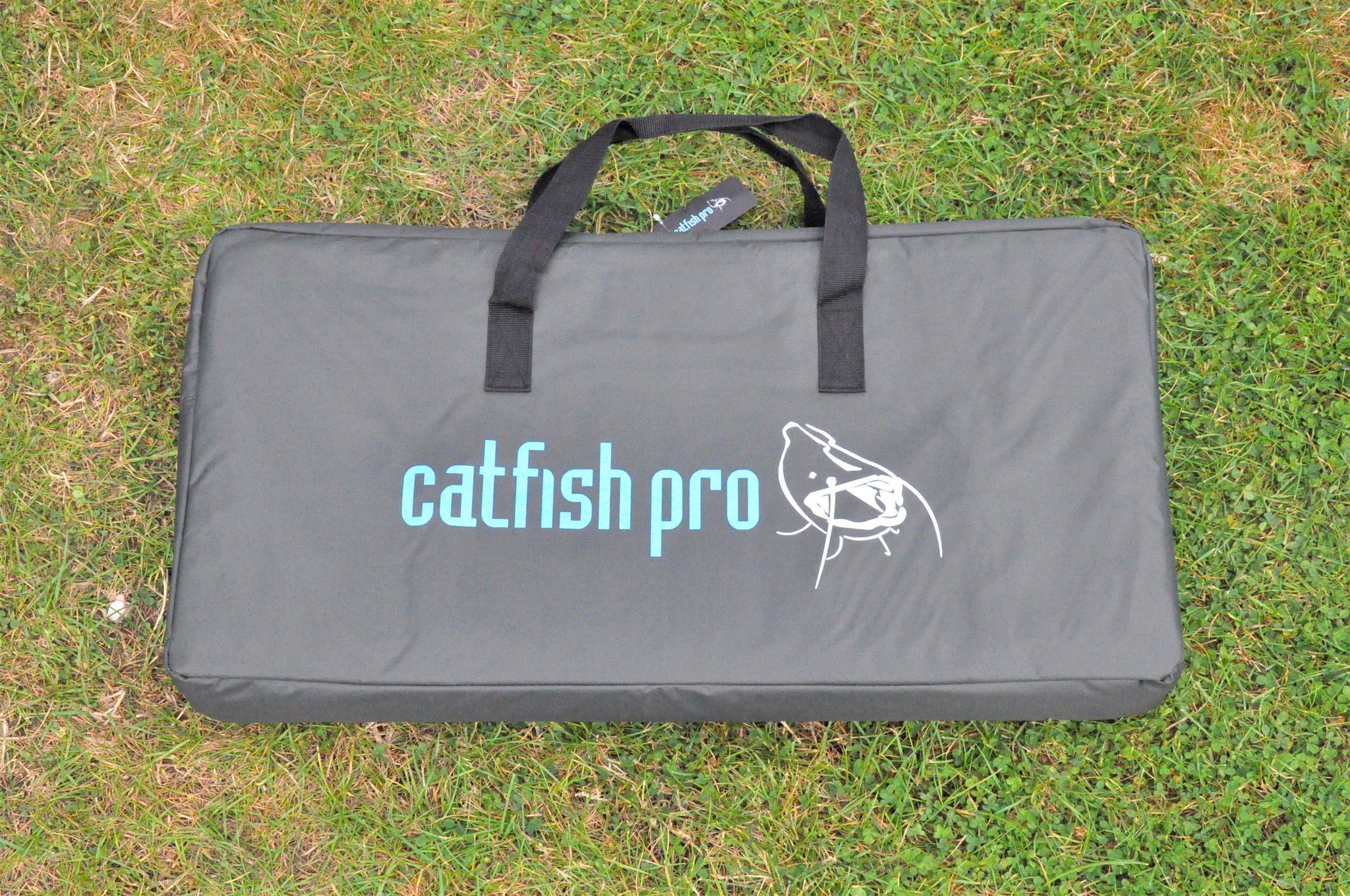 Catfish Pro Catfish/Pike MK2 Unhooking Mat 160cm x 76cm