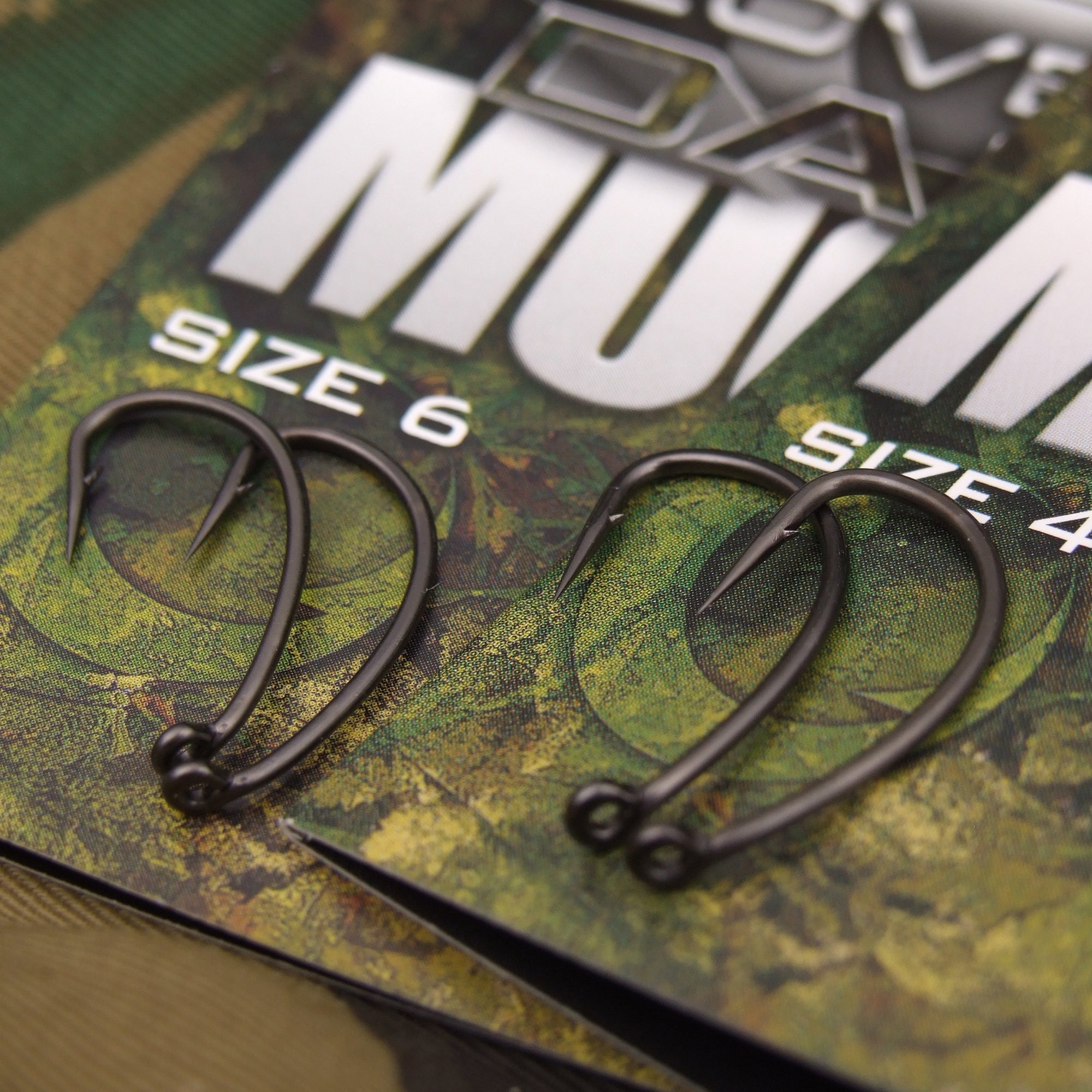 Gardner Covert Dark Mugga Hooks