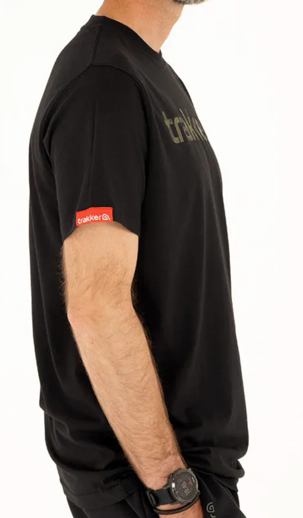 Trakker CR Logo T-Shirt Black Camo