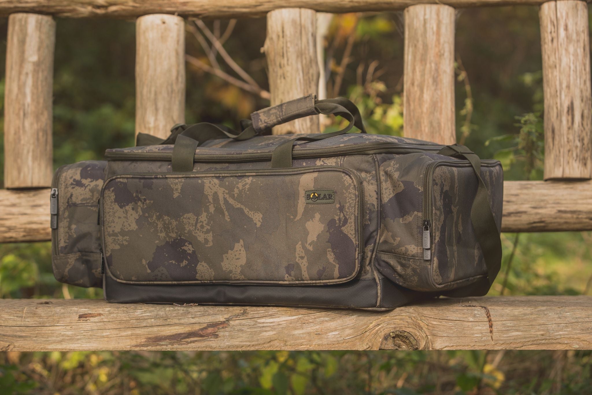 Solar UnderCover Camo Carryall Large