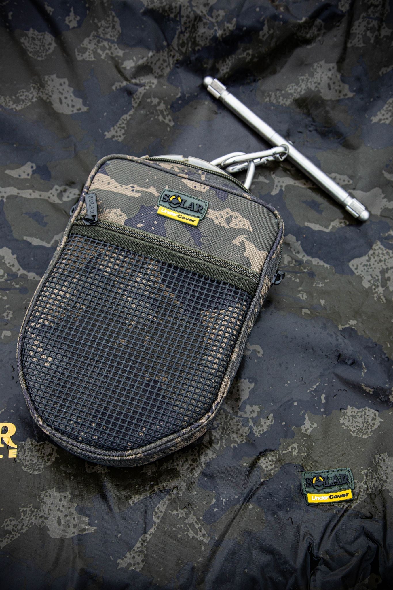 Solar UnderCover Camo Scale Pouch